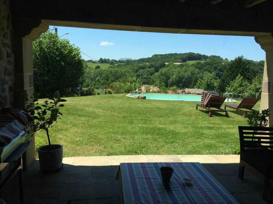 Maison Muruzabal Etxea Espelette Exteriör bild